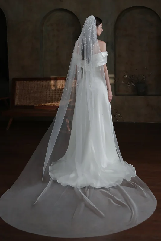 One-tier Cut Edge Tulle Chapel Veils with Pearls CV0318